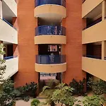 Apartment Spanish Style Near The